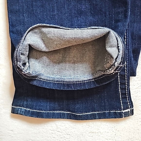 💥Miss Me Mid-Rise Easy Boot Jeans.👢Women's Size: Waist 31x32 Inseam. - Picture 11 of 13